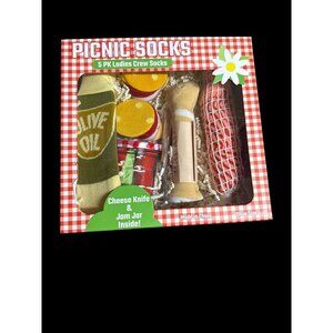 Picnic Socks 5 Pairs Ladies Crew Socks Set shoe size 4-10 New in Box